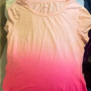 Feather light tshirt ombré pink tshirt